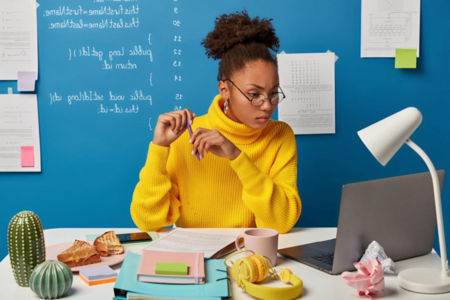 Environnement d'apprentissage SEO interactif